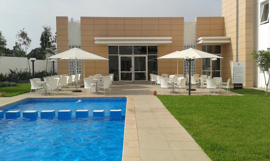 Relax Hotel Kenitra Exterior photo