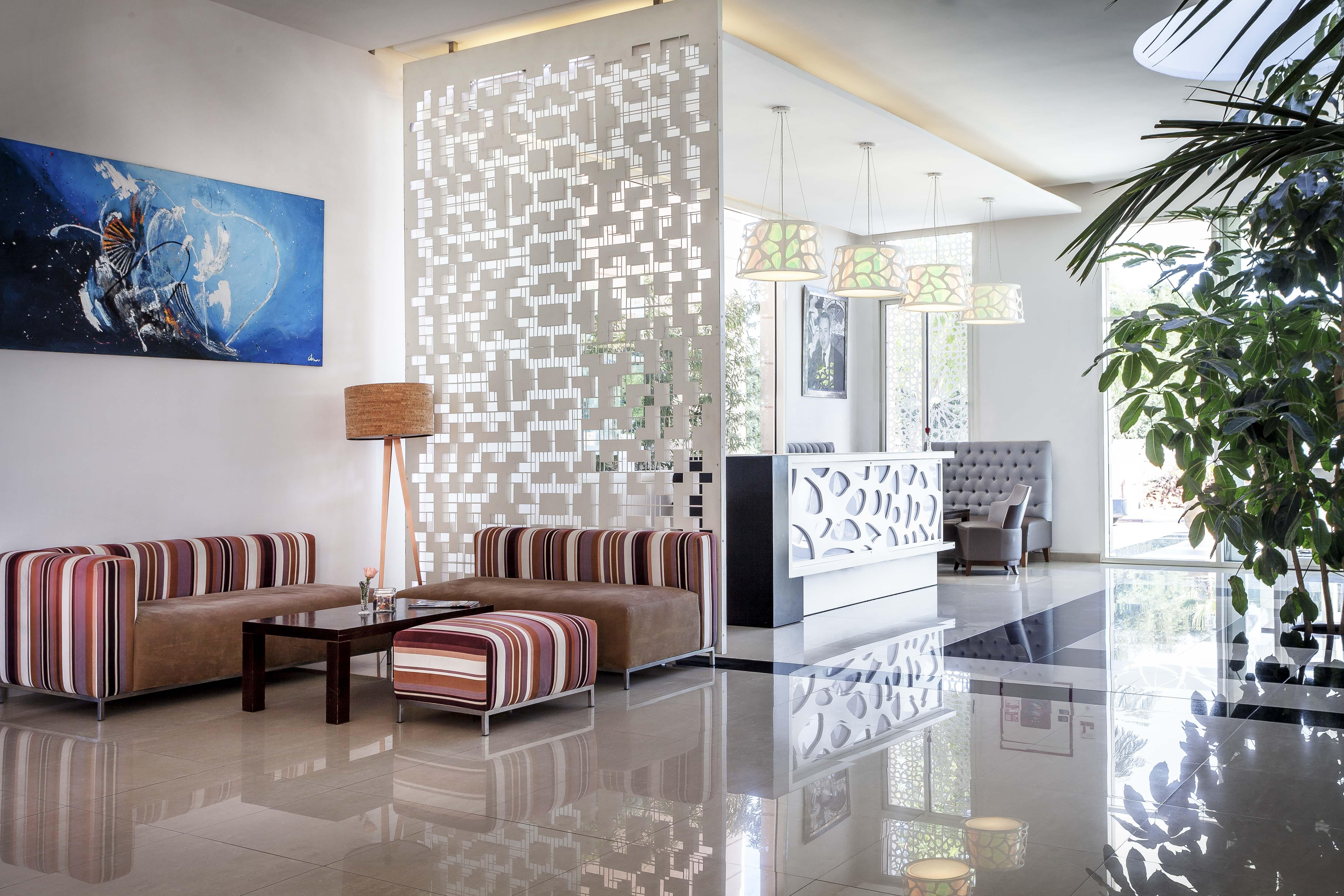 Relax Hotel Kenitra Exterior photo