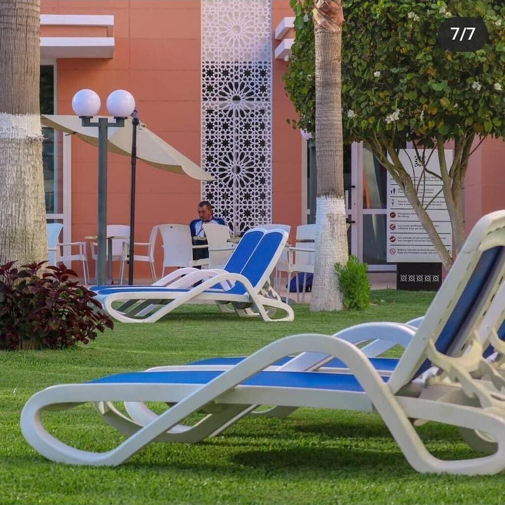 Relax Hotel Kenitra Exterior photo